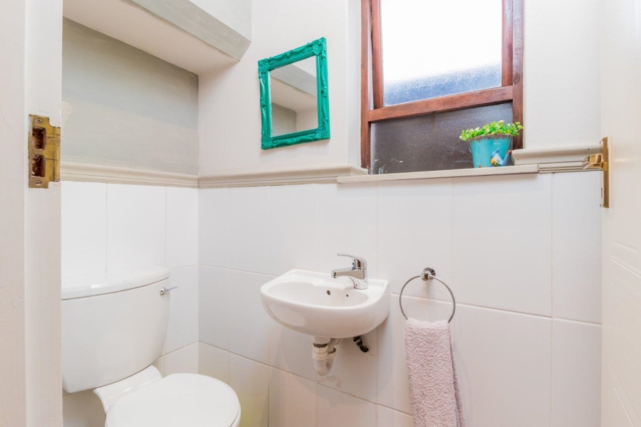 4 Bedroom Property for Sale in Newlands Western Cape